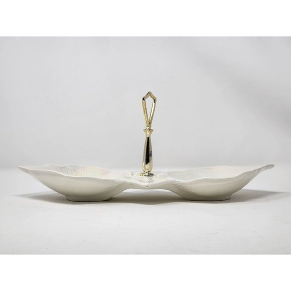 Vintage Mid Century California‎ Style Pottery Iridescent White Ceramic Leaf Dish - Picture 1 of 15